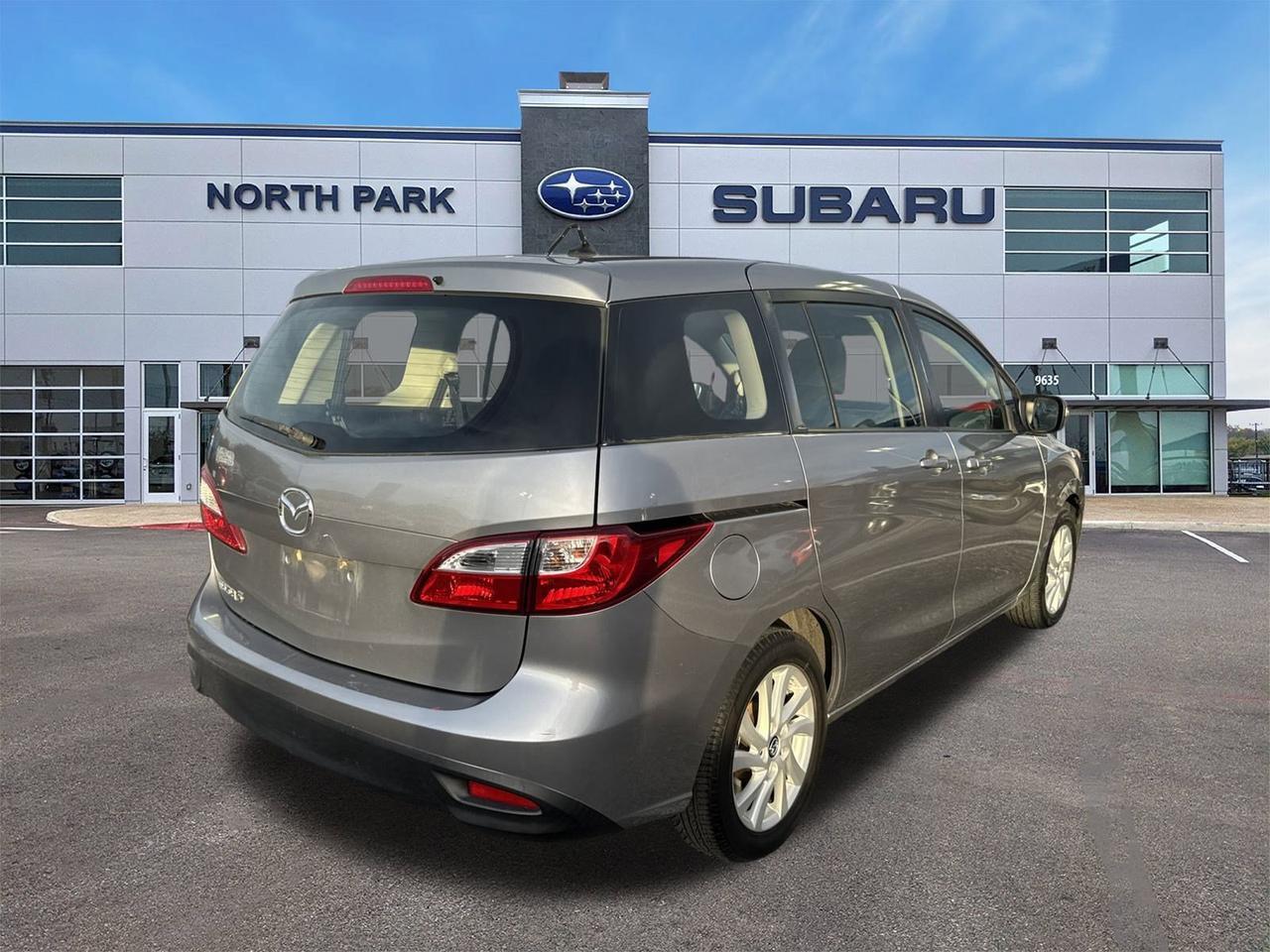 2015 Mazda Mazda5 Sport