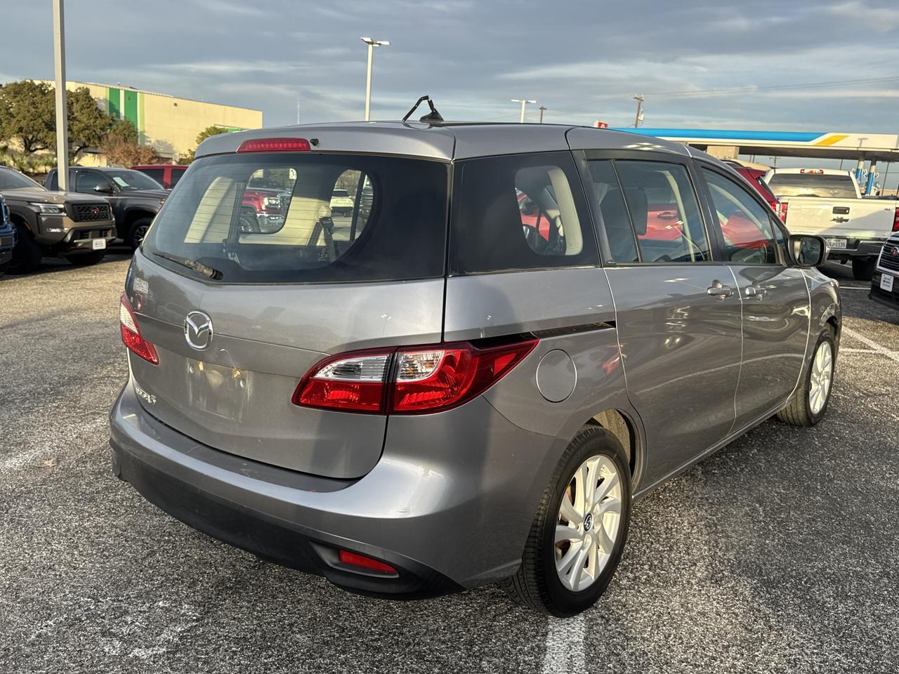 2015 Mazda Mazda5 Sport
