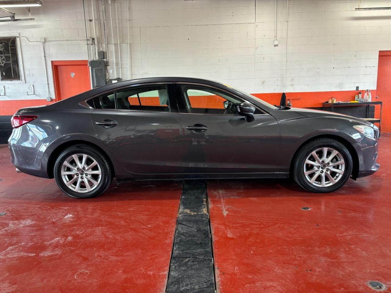 2015 Mazda Mazda6 i Sport AT