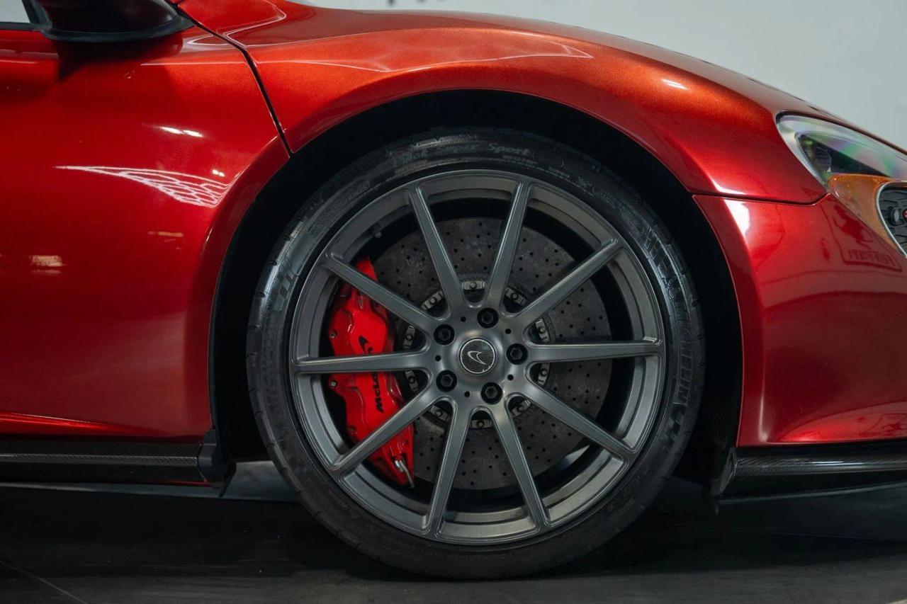 2015 McLaren 650S Spider Convertible 2D St. Louis MO