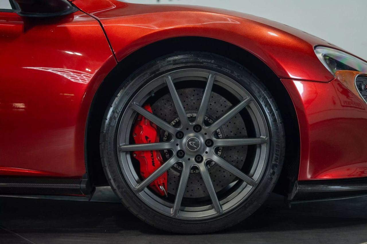2015 McLaren 650S Spider Convertible 2D St. Louis MO