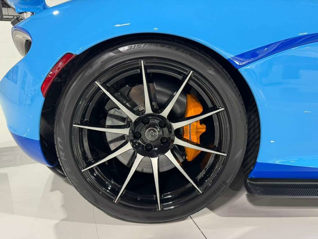 2015 McLaren P1 Lanzante Spider chassis #2/5,painted Gulf livery,interior in Gulf colors,Meridian DSP AND MORE!!! Fort Lauderdale FL