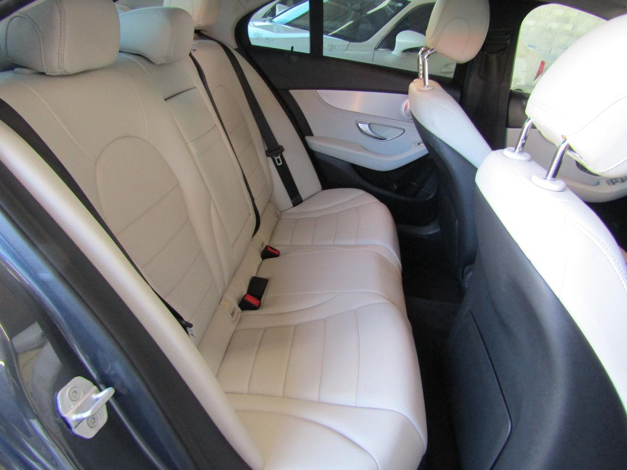 2015 Mercedes-Benz C 300 4dr Sdn C 300 RWD Grand Prairie TX