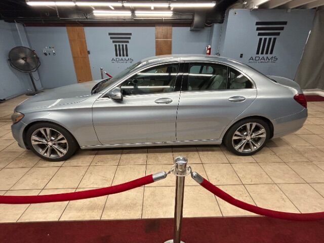 2015 Mercedes-Benz C 300 Sport