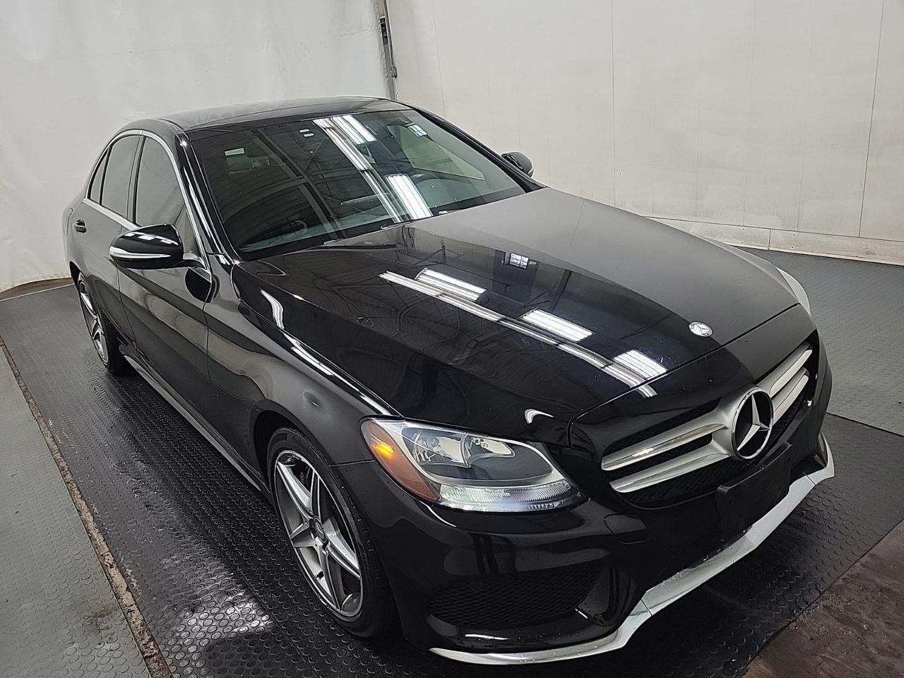 2015 Mercedes-Benz C-Class C 300 | SUNROOF | POWER AND MEMORY SEAT | NAVI | BACKUPCAM | WOODTRIM Toronto ON