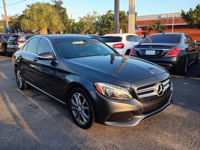 2015 Mercedes-Benz C-Class C 300