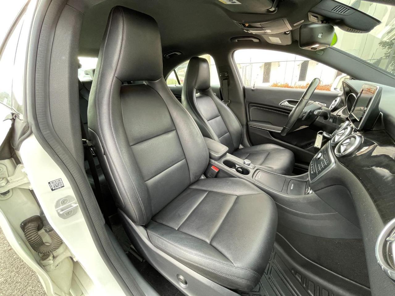 2015 Mercedes-Benz CLA 250 4MATIC Hayden ID