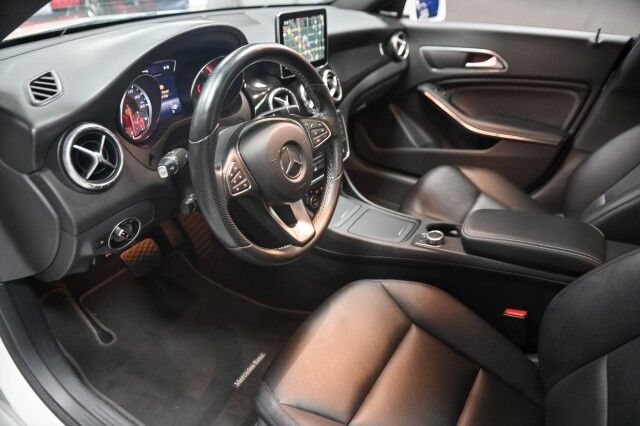 2015 Mercedes-Benz CLA250 4Matic 4dr Sedan Chicago IL