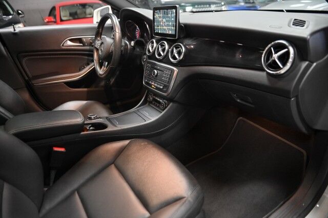 2015 Mercedes-Benz CLA250 4Matic 4dr Sedan Chicago IL