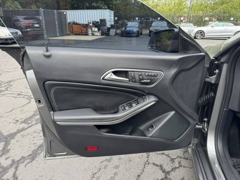 2015 Mercedes-Benz CLA250 4Matic Willow Grove PA