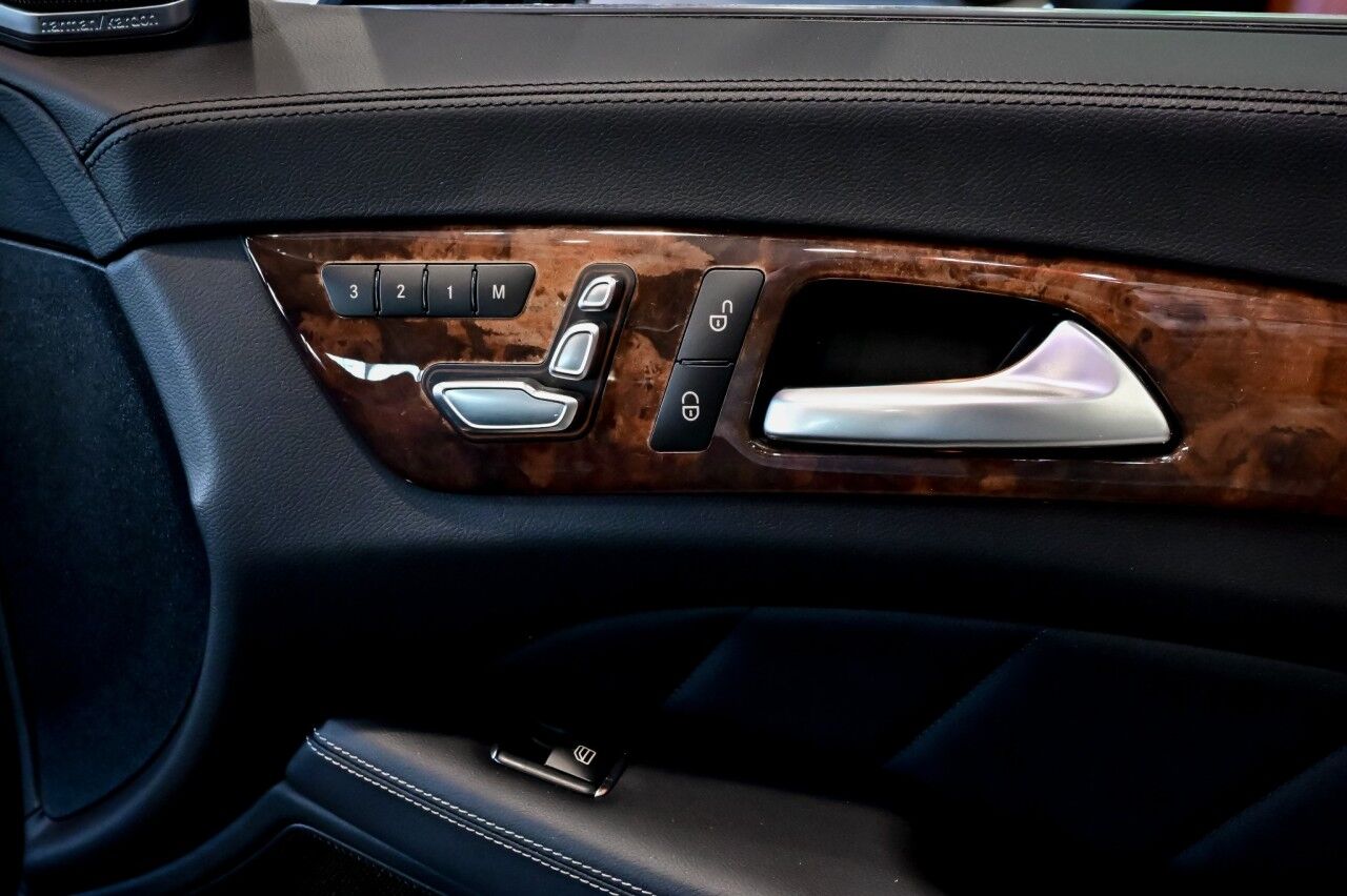 2015 Mercedes-Benz CLS-Class CLS 400, Premium 2 Pkg, Nav, Airmatic Air Suspension, Lane and Parking Assist Springfield NJ