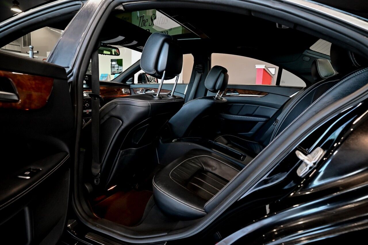 2015 Mercedes-Benz CLS-Class CLS 400, Premium 2 Pkg, Nav, Airmatic Air Suspension, Lane and Parking Assist Springfield NJ