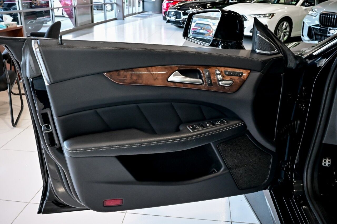 2015 Mercedes-Benz CLS-Class CLS 400, Premium 2 Pkg, Nav, Airmatic Air Suspension, Lane and Parking Assist Springfield NJ