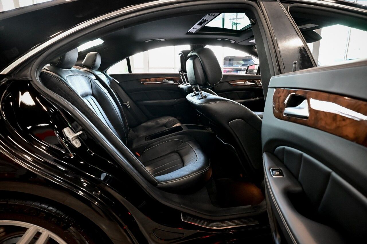 2015 Mercedes-Benz CLS-Class CLS 400, Premium 2 Pkg, Nav, Airmatic Air Suspension, Lane and Parking Assist Springfield NJ