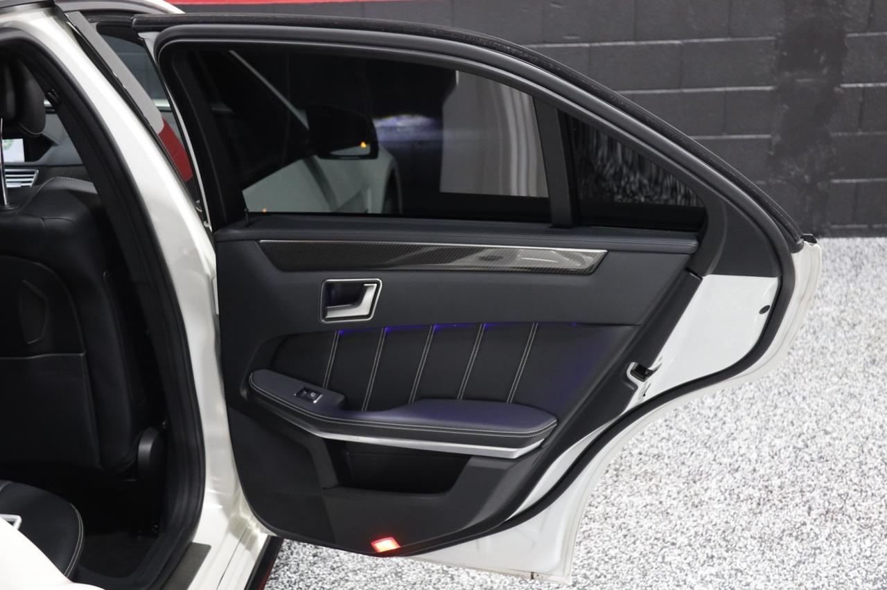 2015 Mercedes-Benz E 63 AMG S-Model 4MATIC Performance Package Modified 4dr Sedan Skokie IL