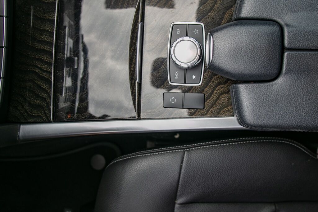 2015 Mercedes Benz E 350 Sport photo 37