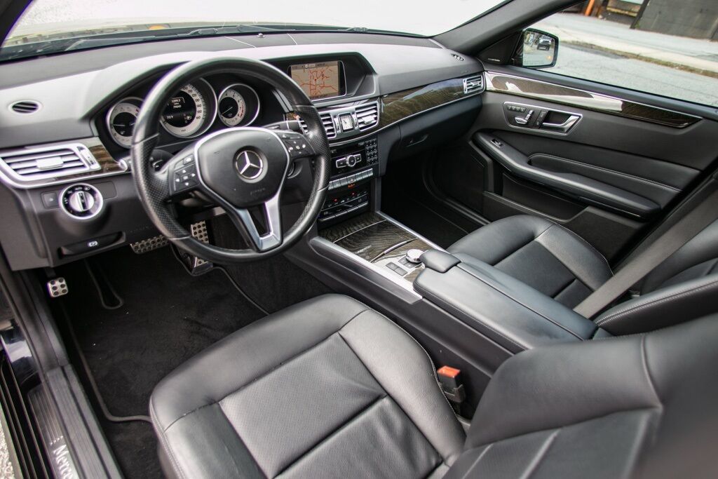 2015 Mercedes Benz E 350 Sport photo 19