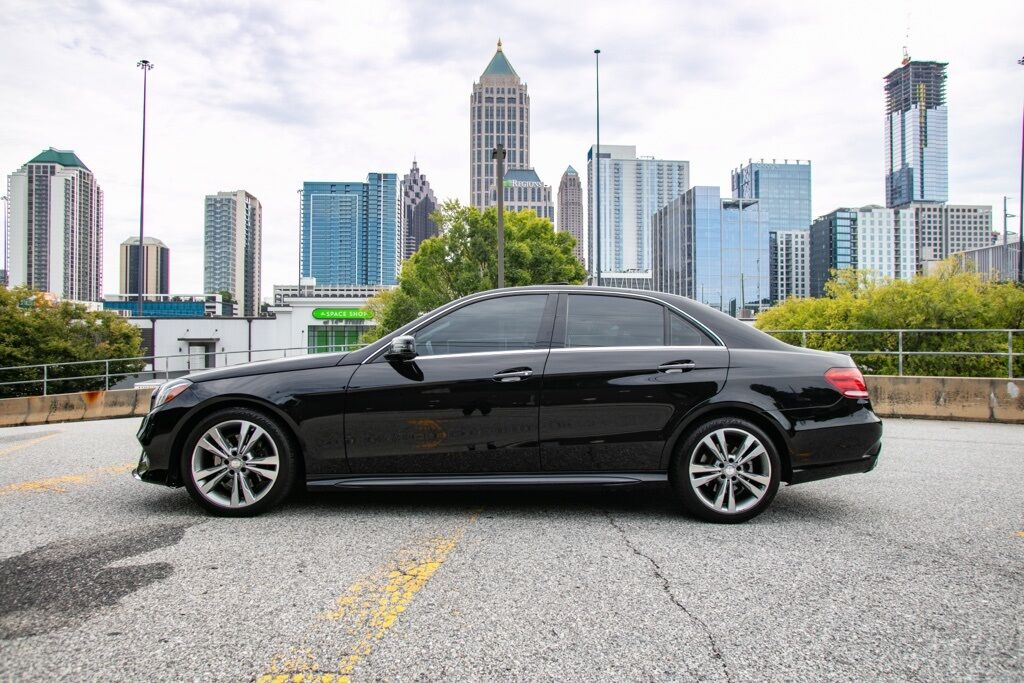 2015 Mercedes Benz E 350 Sport photo 7