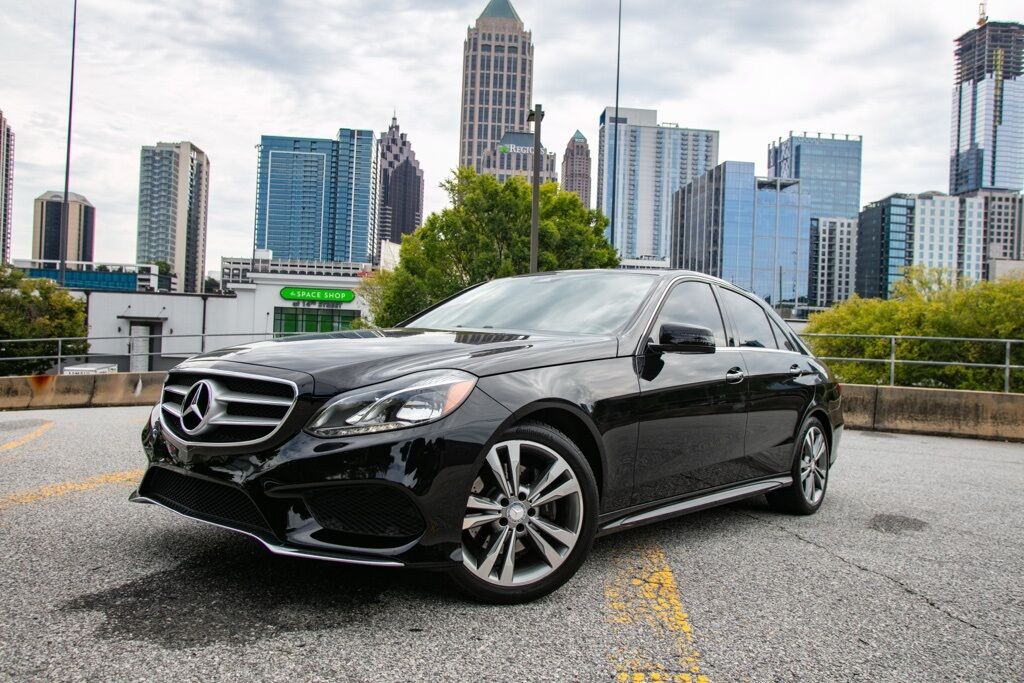 2015 Mercedes Benz E 350 Sport photo 4