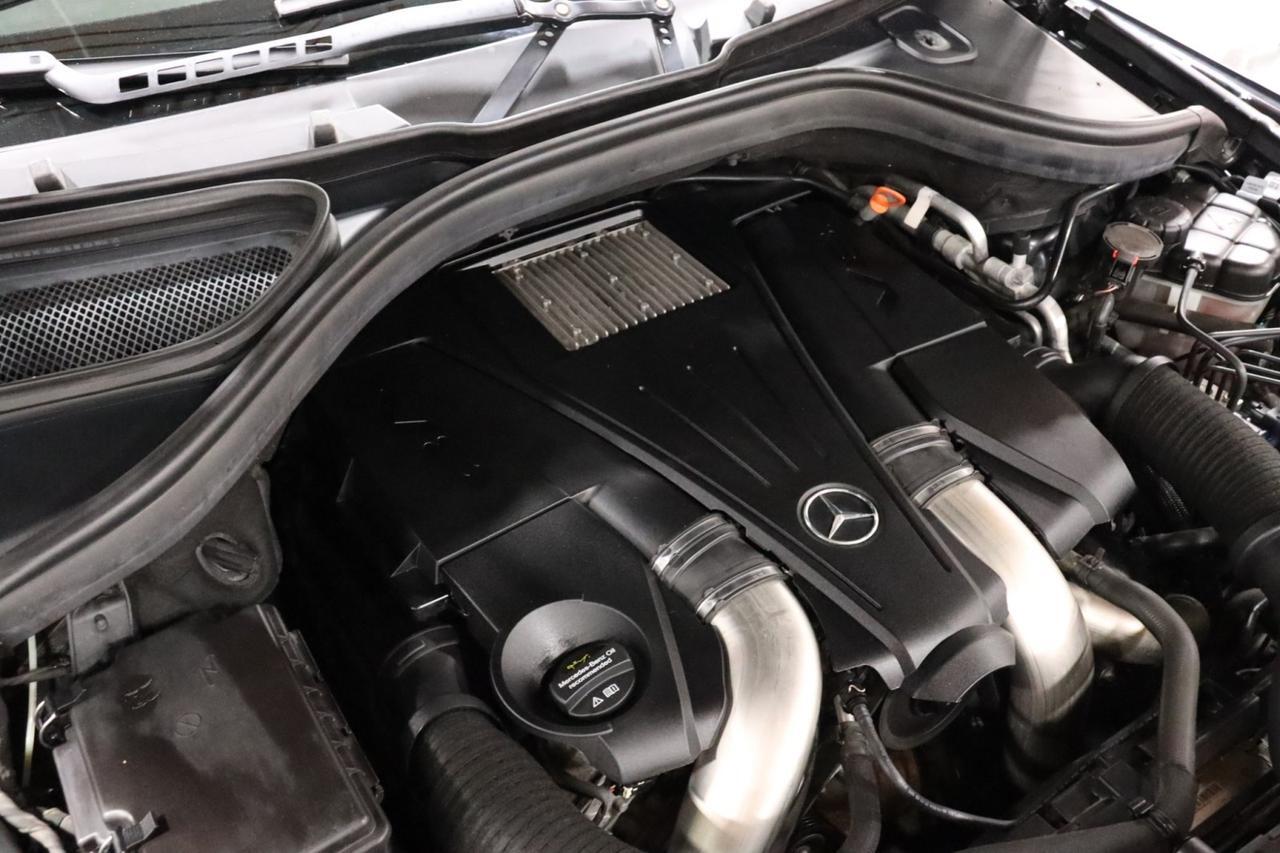 2015 Mercedes-Benz GL 550 4MATIC AMG Sport 4dr Suv Skokie IL