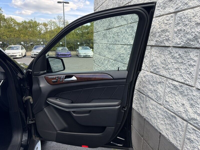 2015 Mercedes-Benz GL550 4Matic Willow Grove PA