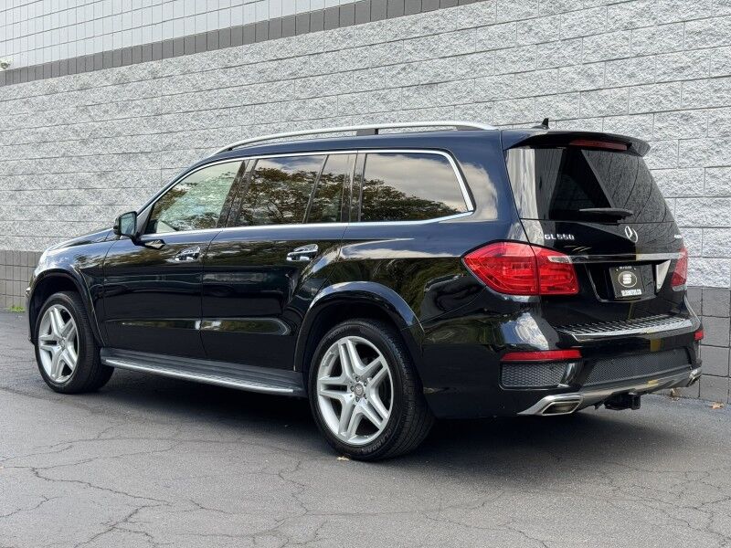 2015 Mercedes Benz GL 550 photo 15
