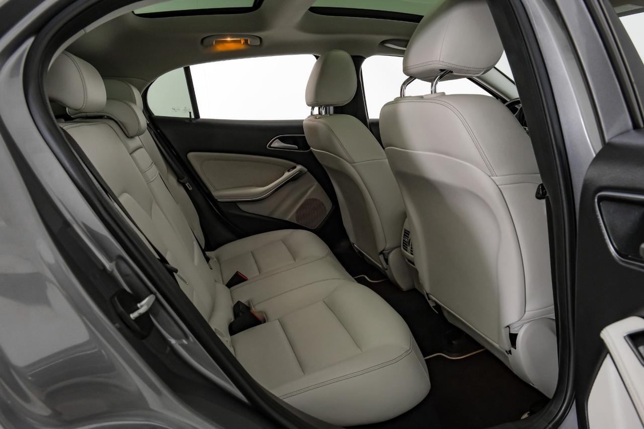 2015 Mercedes-Benz GLA 250 4MATIC NAVIGATION PANORAMA LEATHER HEATED SEATS REAR CAMERA POWE Carrollton TX