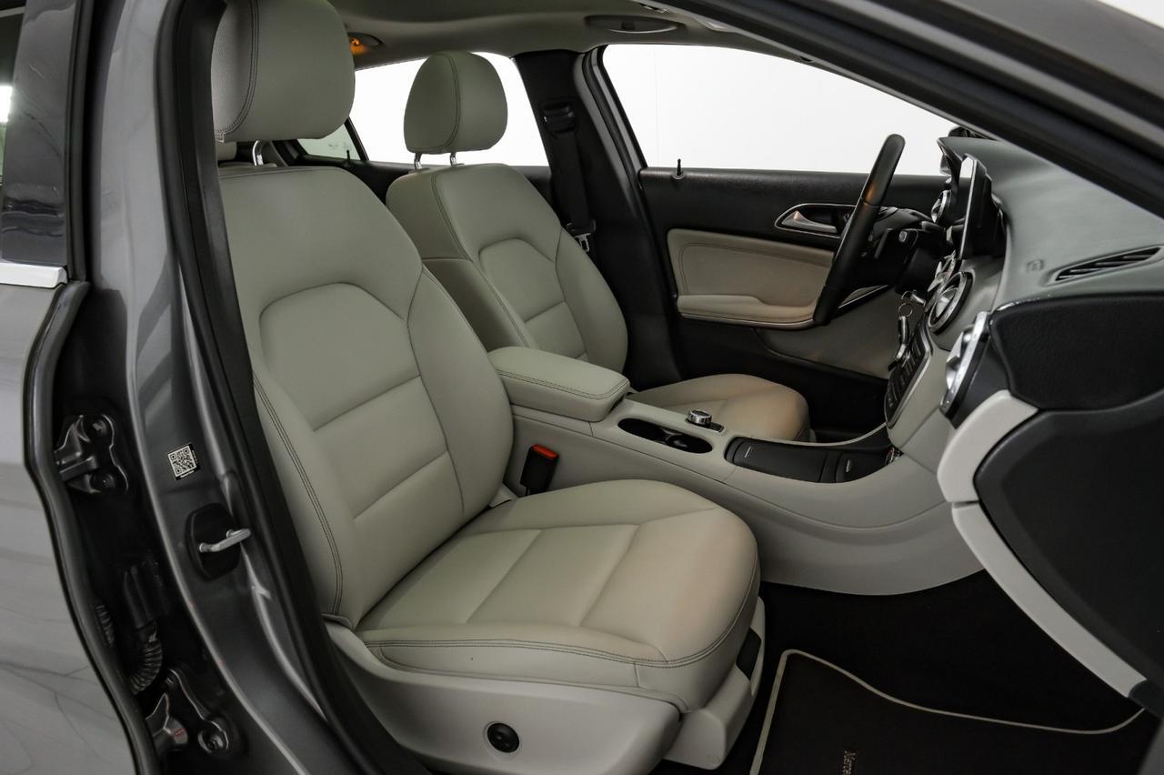 2015 Mercedes-Benz GLA 250 4MATIC NAVIGATION PANORAMA LEATHER HEATED SEATS REAR CAMERA POWE Carrollton TX