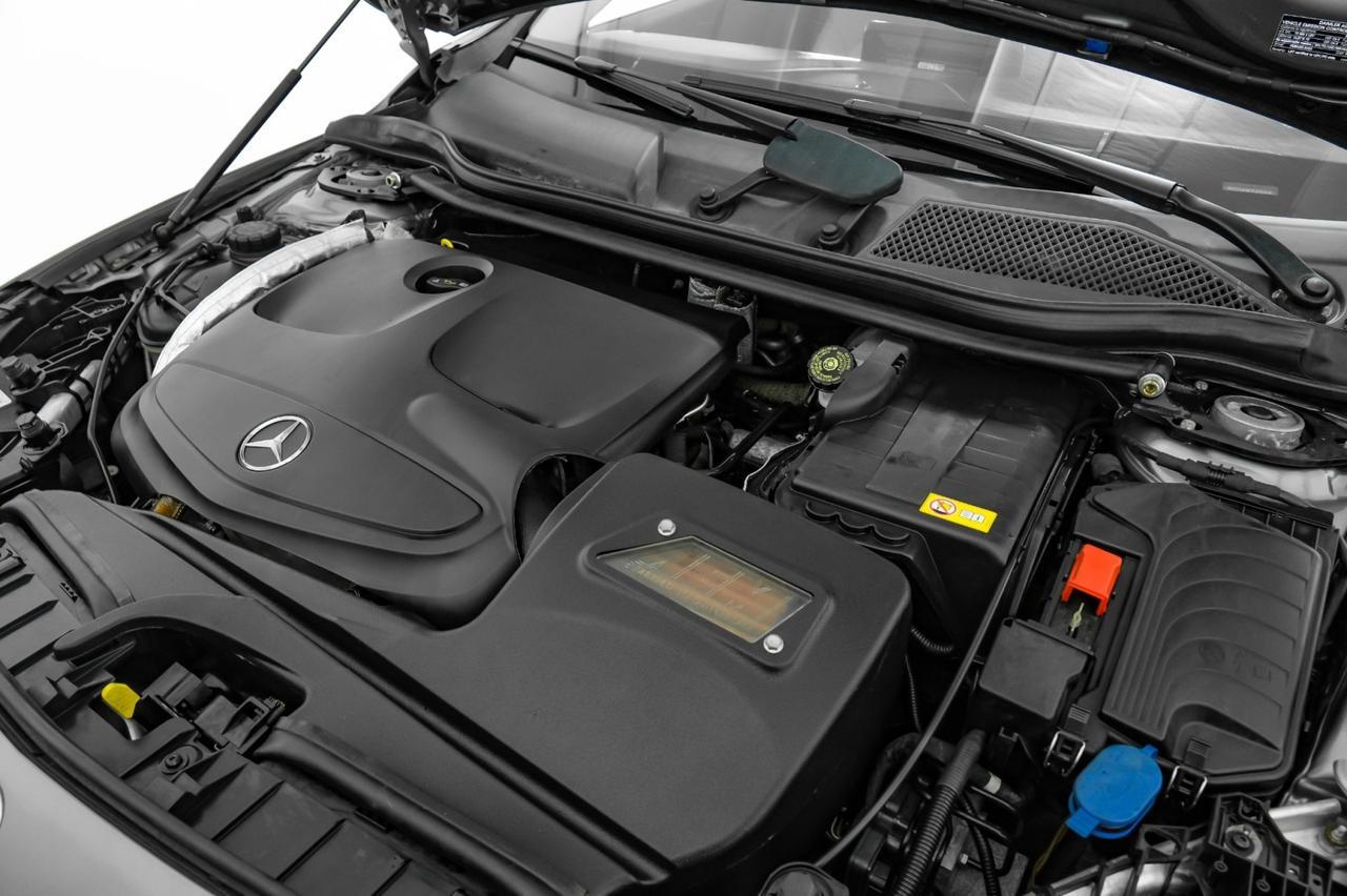 2015 Mercedes-Benz GLA 250 4MATIC NAVIGATION PANORAMA LEATHER HEATED SEATS REAR CAMERA POWE Carrollton TX