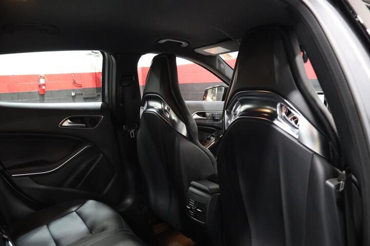 2015 Mercedes-Benz GLA 45 AMG 4MATIC designo w/Performance Pkgs 4dr Sedan Chicago IL