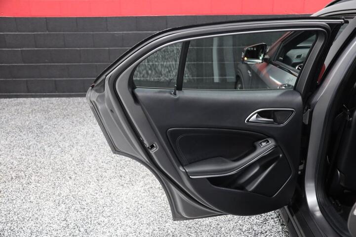 2015 Mercedes-Benz GLA 45 AMG 4MATIC designo w/Performance Pkgs 4dr Sedan Chicago IL