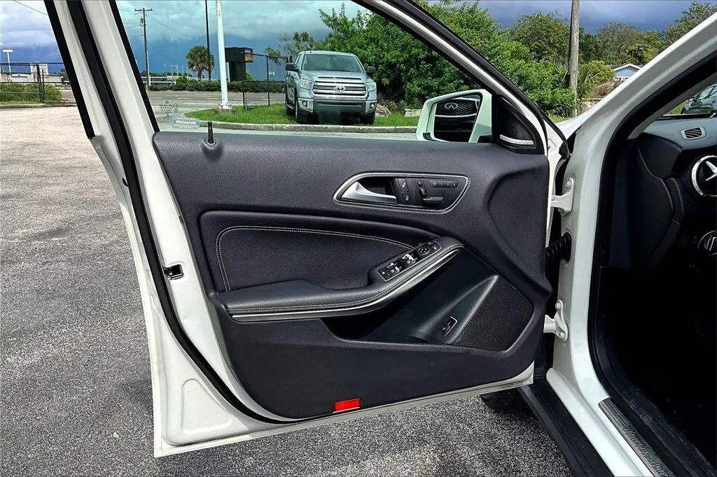 2015 Mercedes-Benz GLA-Class GLA 250 4MATIC Sport Utility 4D Maitland FL