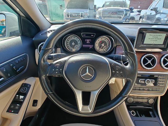 2015 Mercedes-Benz GLA-Class GLA250 Laredo TX