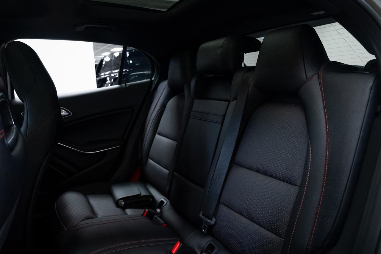 2015 Mercedes-Benz GLA GLA 45 AMG 1 Owner Heated Seats Premium Package Portland OR