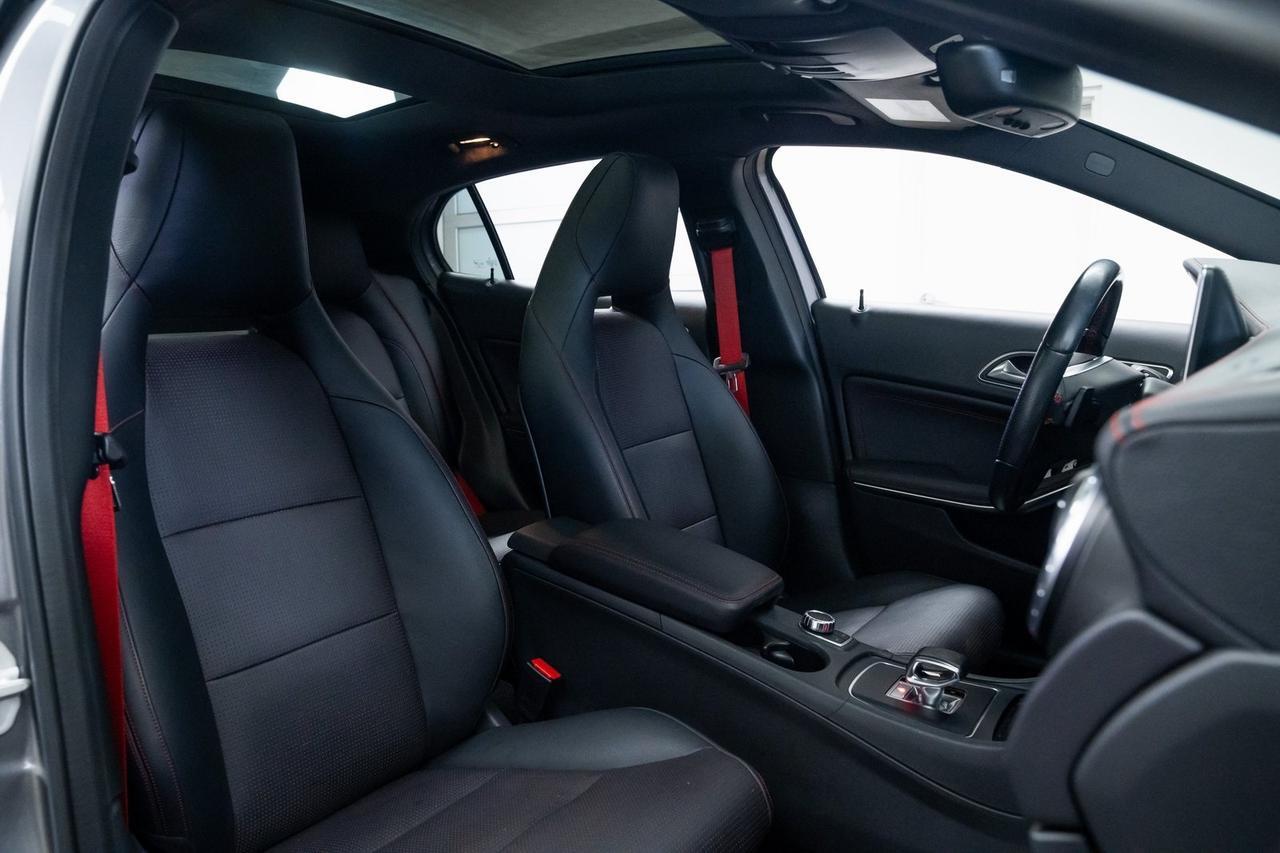 2015 Mercedes-Benz GLA GLA 45 AMG 1 Owner Heated Seats Premium Package Portland OR