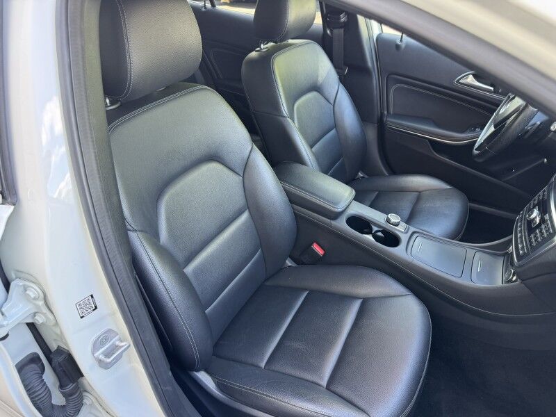 2015 Mercedes-Benz GLA250 4Matic Willow Grove PA