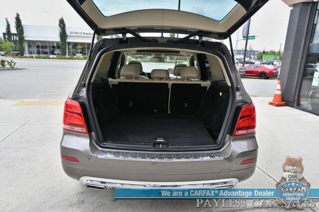2015 Mercedes-Benz GLK 350 / AWD / Premium 1 & Multimedia Pkg / Power & Heated Leather Seats / Lane Departure & Blind Spot Alert / Navigation / Panoramic Sunroof / Bluetooth / Back Up Camera / Cruise Control / Tow Pkg Anchorage AK