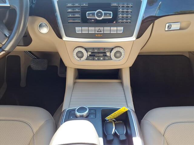 2015 Mercedes-Benz M-Class ML 350 McAllen TX 2015 Mercedes-Benz M-Class ML 350 McAllen TX