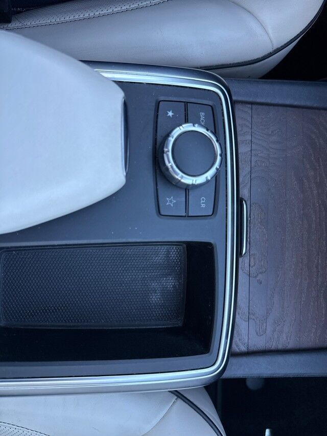 2015 Mercedes-Benz M-Class ML 350 Springfield IL 2015 Mercedes-Benz M-Class ML 350 Springfield IL