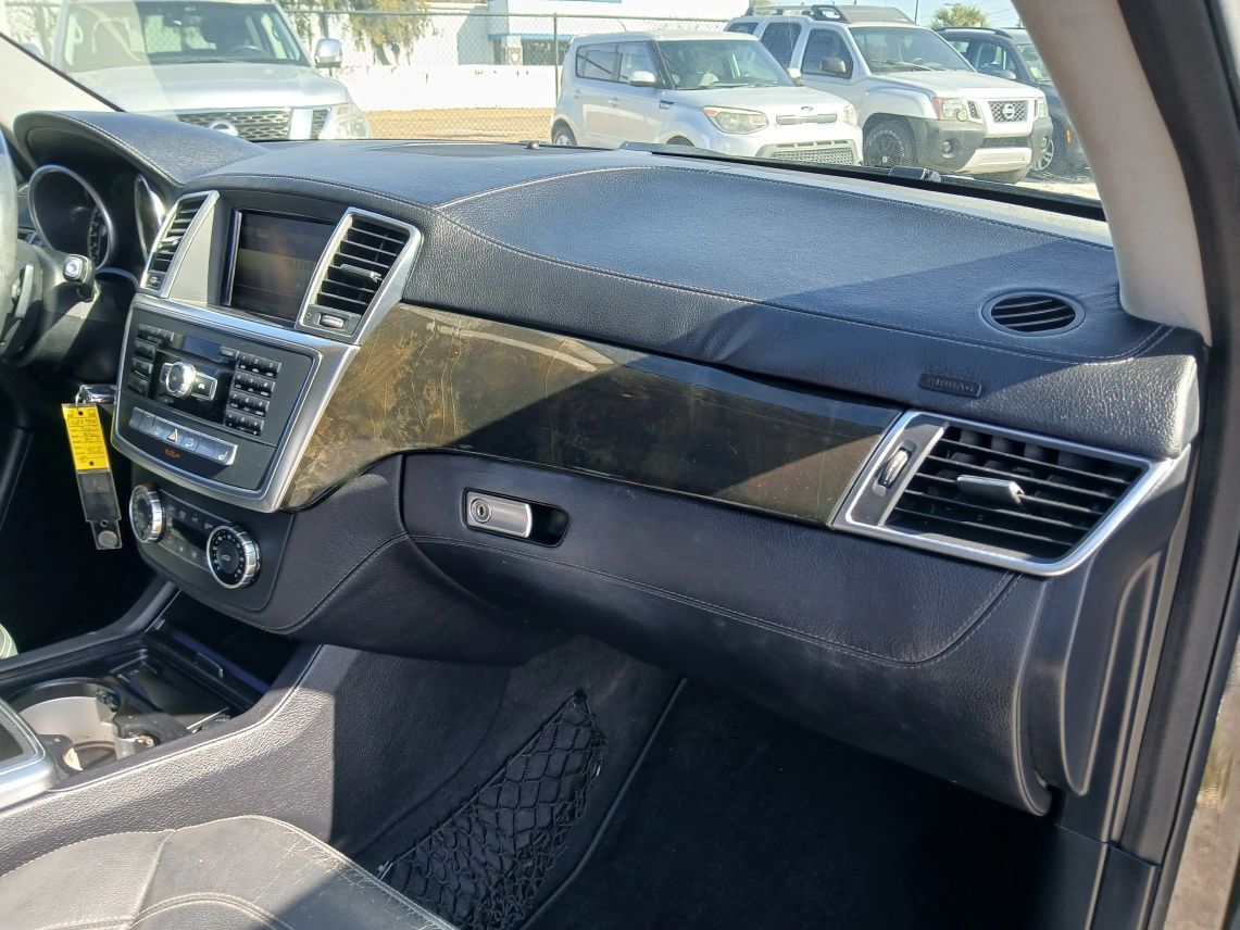 2015 Mercedes-Benz M-Class ML 400 4MATIC Sport Utility 4D Maitland FL