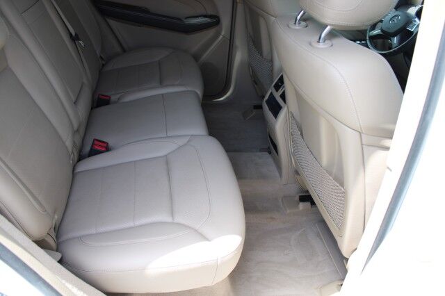2015 Mercedes-Benz ML 350 4MATIC 4dr ML 350 Melbourne FL