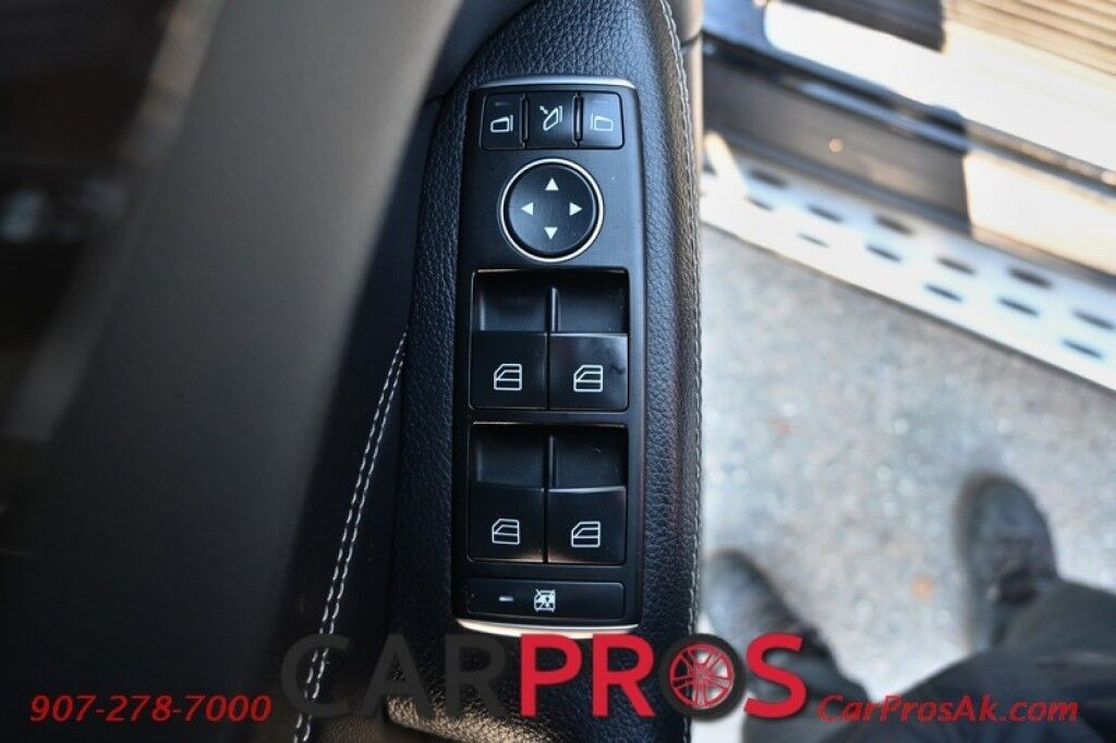 2015 Mercedes-Benz ML 350 4Matic - AWD - Premium Pkg - Power & Heated Leather Seats - Navigation - Bluetooth - Backup Camera - Dual Zone Climate - Fog Lights - Fixed Running Boards - Keyless Entry - Aluminum Wheels - Tow Pkg - 1 Owner Anchorage AK