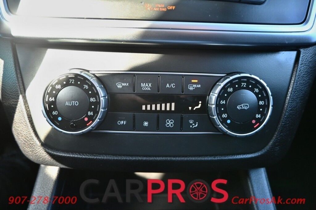 2015 Mercedes-Benz ML 350 4Matic - AWD - Premium Pkg - Power & Heated Leather Seats - Navigation - Bluetooth - Backup Camera - Dual Zone Climate - Fog Lights - Fixed Running Boards - Keyless Entry - Aluminum Wheels - Tow Pkg - 1 Owner Anchorage AK