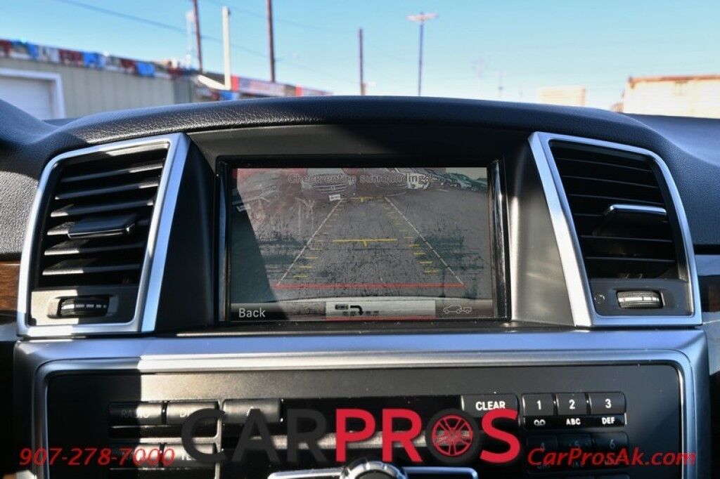 2015 Mercedes-Benz ML 350 4Matic - AWD - Premium Pkg - Power & Heated Leather Seats - Navigation - Bluetooth - Backup Camera - Dual Zone Climate - Fog Lights - Fixed Running Boards - Keyless Entry - Aluminum Wheels - Tow Pkg - 1 Owner Anchorage AK