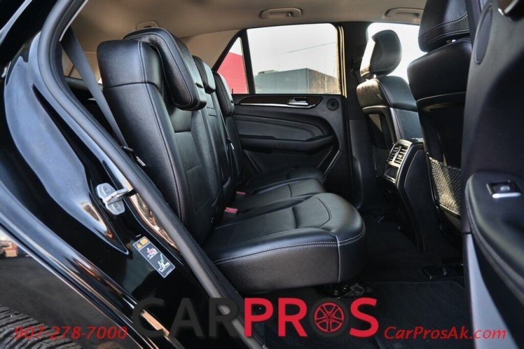 2015 Mercedes-Benz ML 350 4Matic - AWD - Premium Pkg - Power & Heated Leather Seats - Navigation - Bluetooth - Backup Camera - Dual Zone Climate - Fog Lights - Fixed Running Boards - Keyless Entry - Aluminum Wheels - Tow Pkg - 1 Owner Anchorage AK