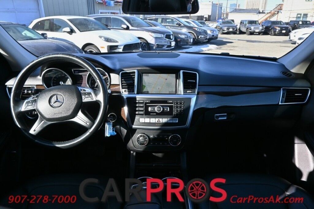 2015 Mercedes-Benz ML 350 4Matic - AWD - Premium Pkg - Power & Heated Leather Seats - Navigation - Bluetooth - Backup Camera - Dual Zone Climate - Fog Lights - Fixed Running Boards - Keyless Entry - Aluminum Wheels - Tow Pkg - 1 Owner Anchorage AK