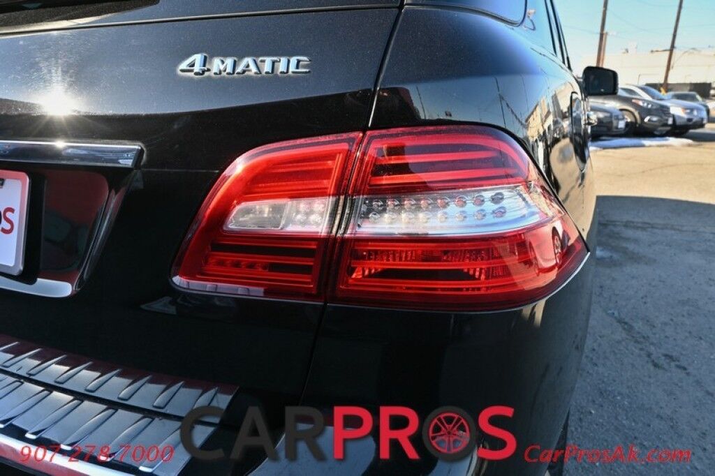 2015 Mercedes-Benz ML 350 4Matic - AWD - Premium Pkg - Power & Heated Leather Seats - Navigation - Bluetooth - Backup Camera - Dual Zone Climate - Fog Lights - Fixed Running Boards - Keyless Entry - Aluminum Wheels - Tow Pkg - 1 Owner Anchorage AK