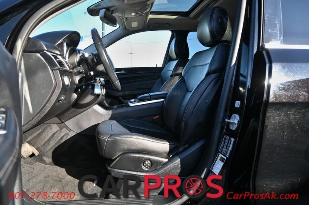 2015 Mercedes-Benz ML 350 4Matic - AWD - Premium Pkg - Power & Heated Leather Seats - Navigation - Bluetooth - Backup Camera - Dual Zone Climate - Fog Lights - Fixed Running Boards - Keyless Entry - Aluminum Wheels - Tow Pkg - 1 Owner Anchorage AK