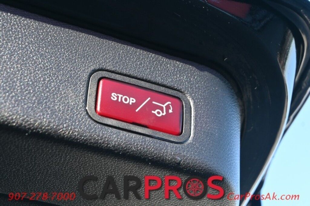 2015 Mercedes-Benz ML 350 4Matic - AWD - Premium Pkg - Power & Heated Leather Seats - Navigation - Bluetooth - Backup Camera - Dual Zone Climate - Fog Lights - Fixed Running Boards - Keyless Entry - Aluminum Wheels - Tow Pkg - 1 Owner Anchorage AK