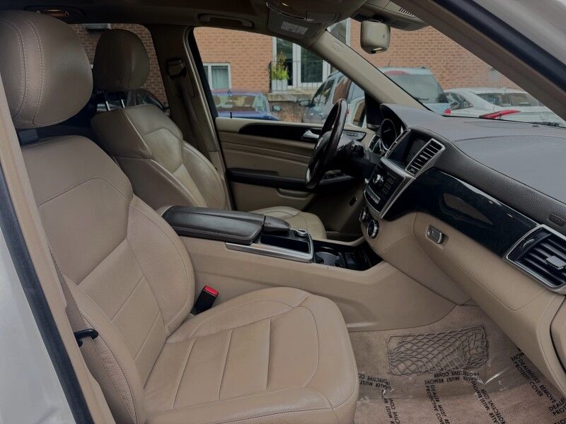 2015 Mercedes-Benz ML 400 4MATIC w/ Sport Package Arlington VA